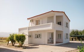 Naftilos Rosmarinus Apartments
